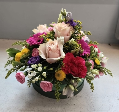Hat box         Assorted designs ....florist choice