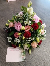 Remembering Mum posy arrangement