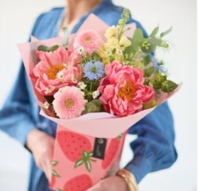 Summer Peony Gift Box